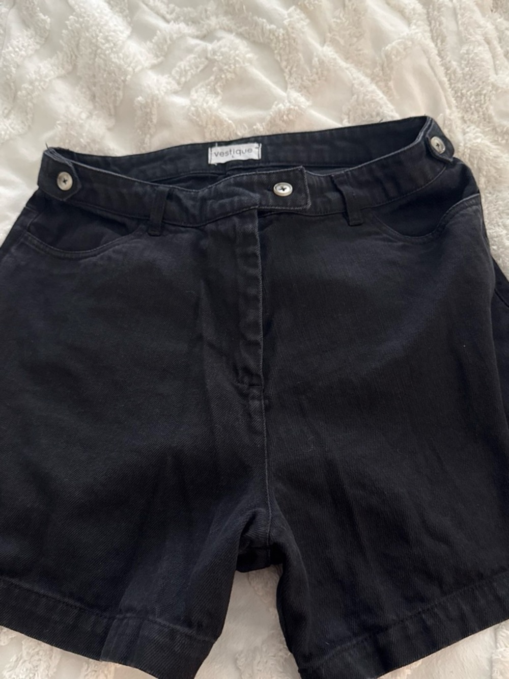 Vestique Black High-Rise Jean Shorts